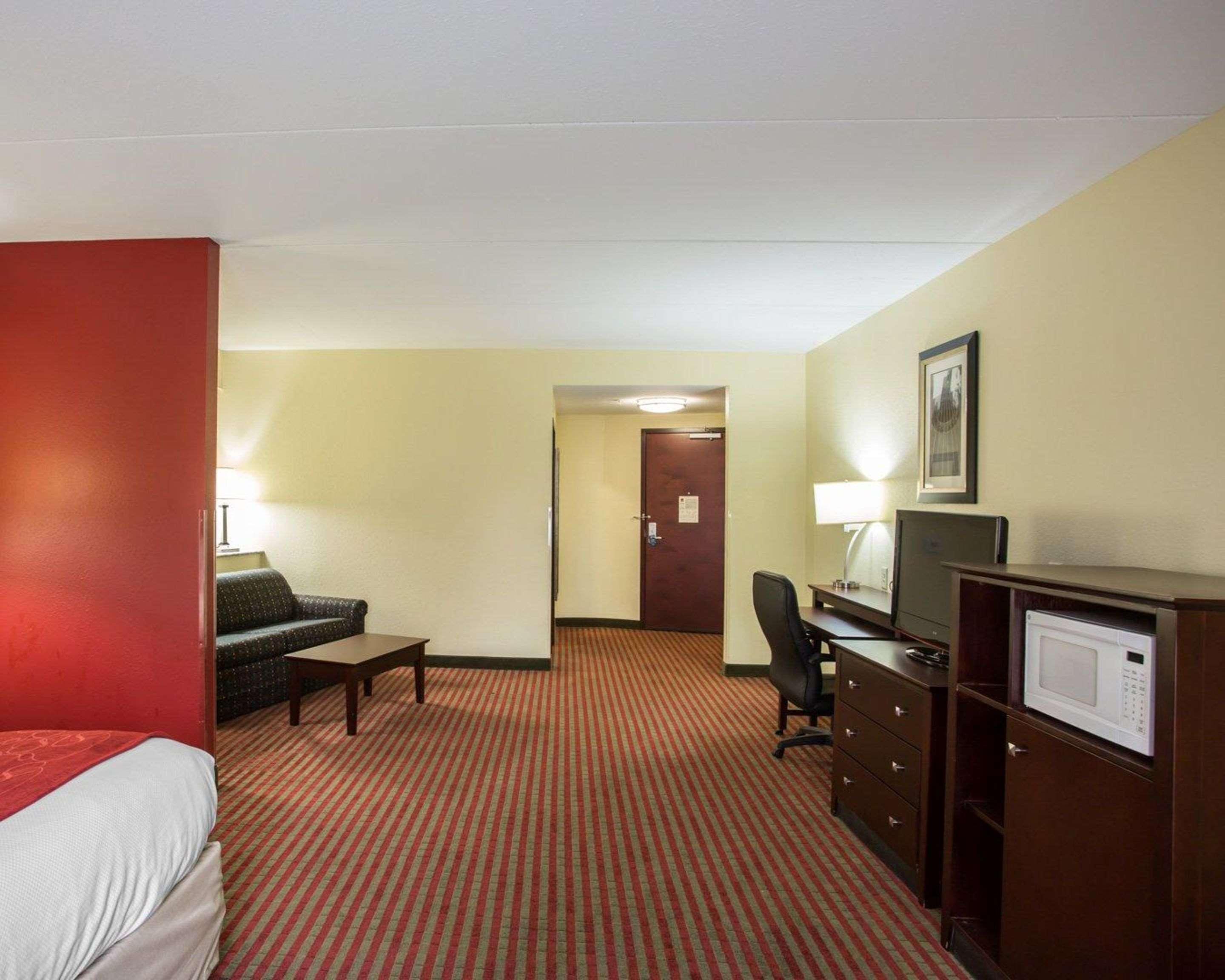 คอมฟอร์ท สวีท Hotel เมาท์จูเลียต ภายนอก รูปภาพ