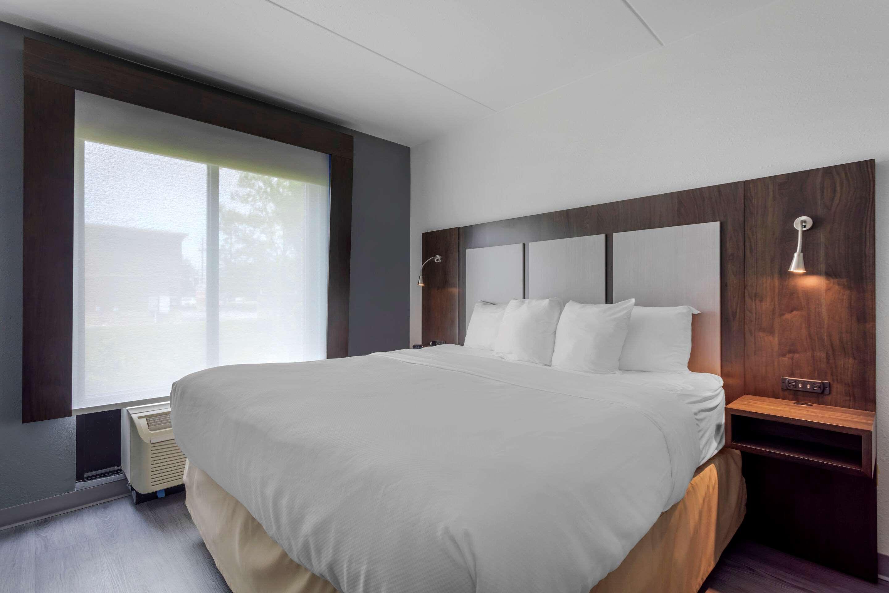 คอมฟอร์ท สวีท Hotel เมาท์จูเลียต ภายนอก รูปภาพ