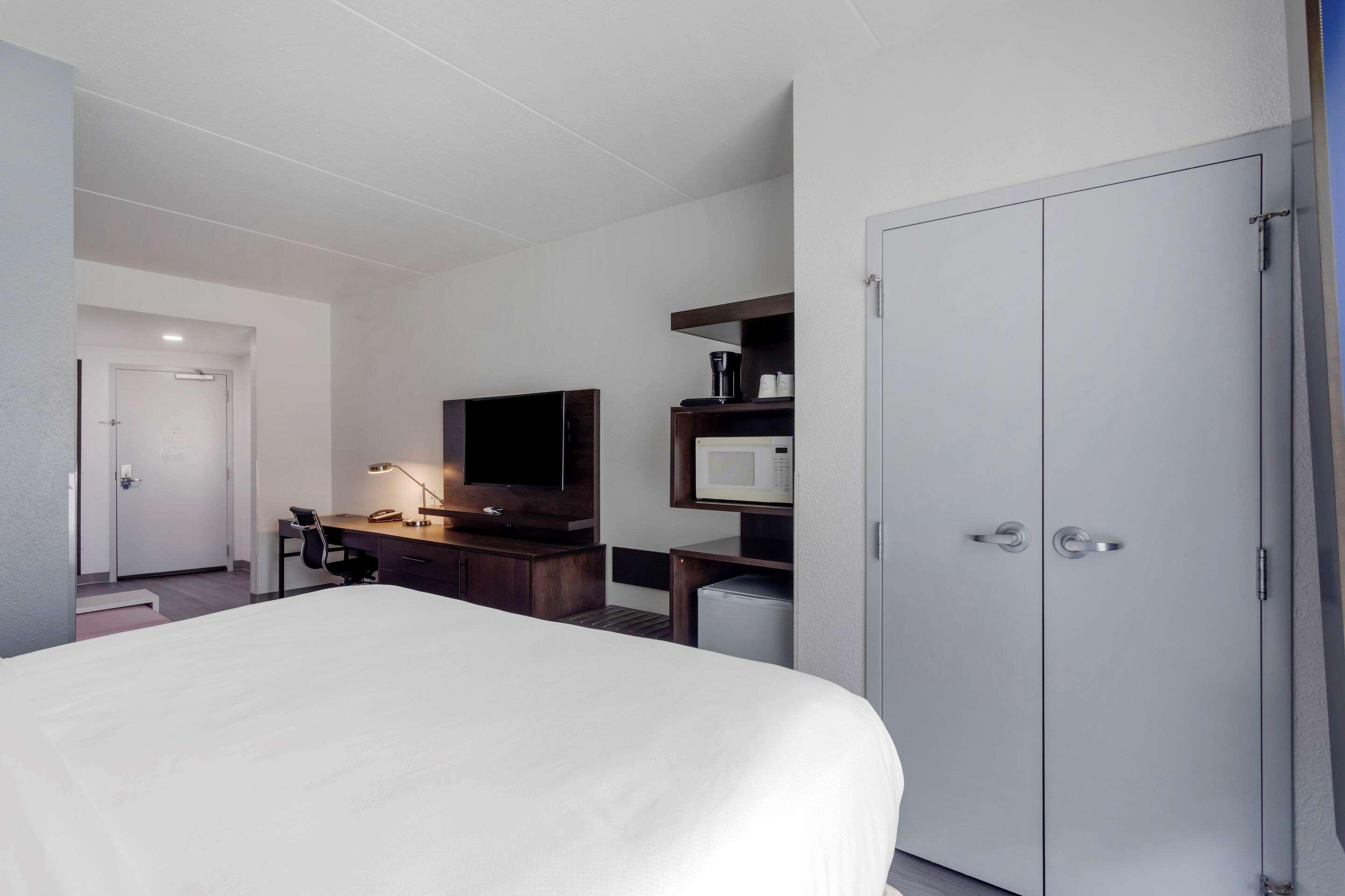 คอมฟอร์ท สวีท Hotel เมาท์จูเลียต ภายนอก รูปภาพ