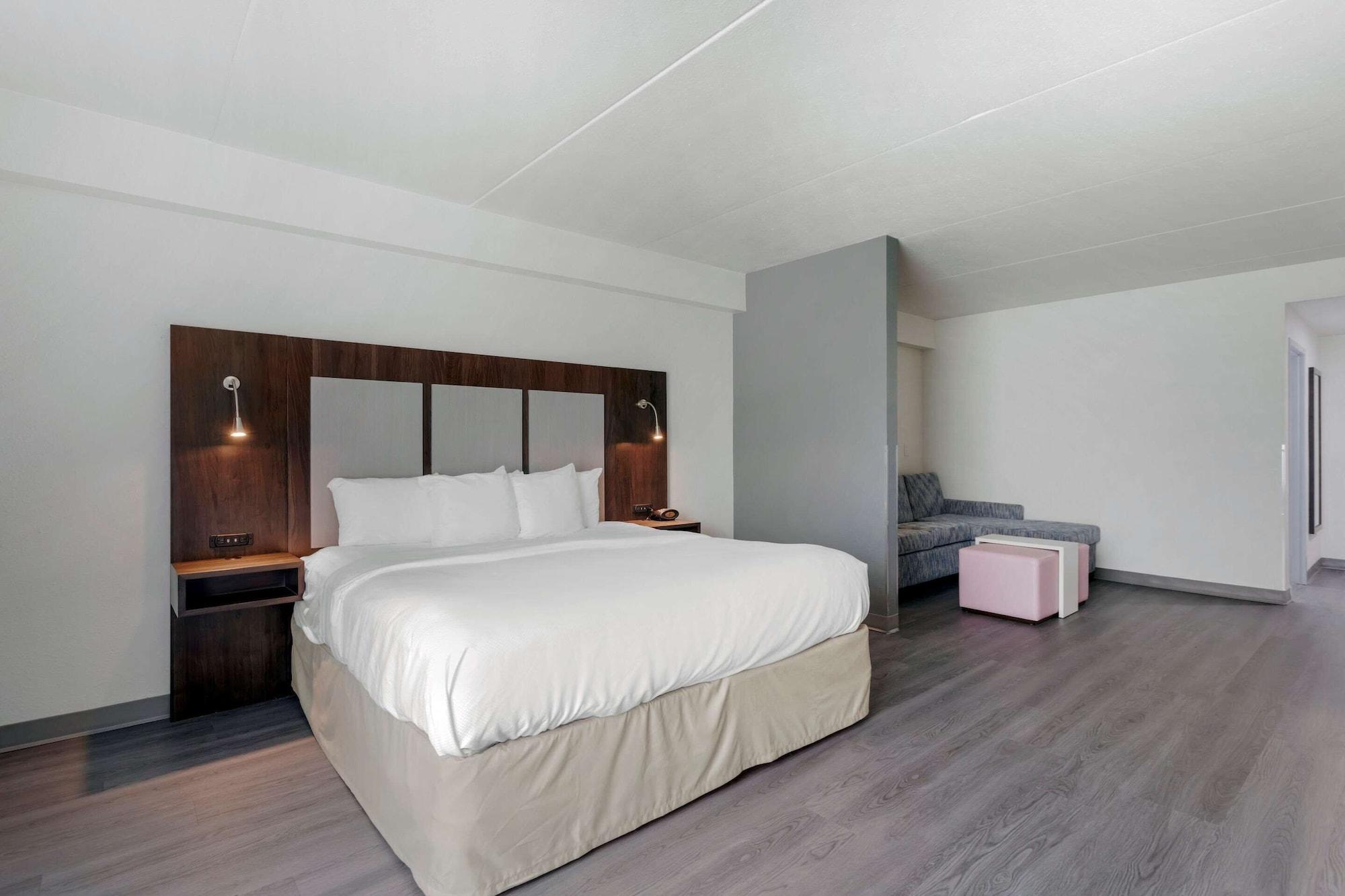 คอมฟอร์ท สวีท Hotel เมาท์จูเลียต ภายนอก รูปภาพ